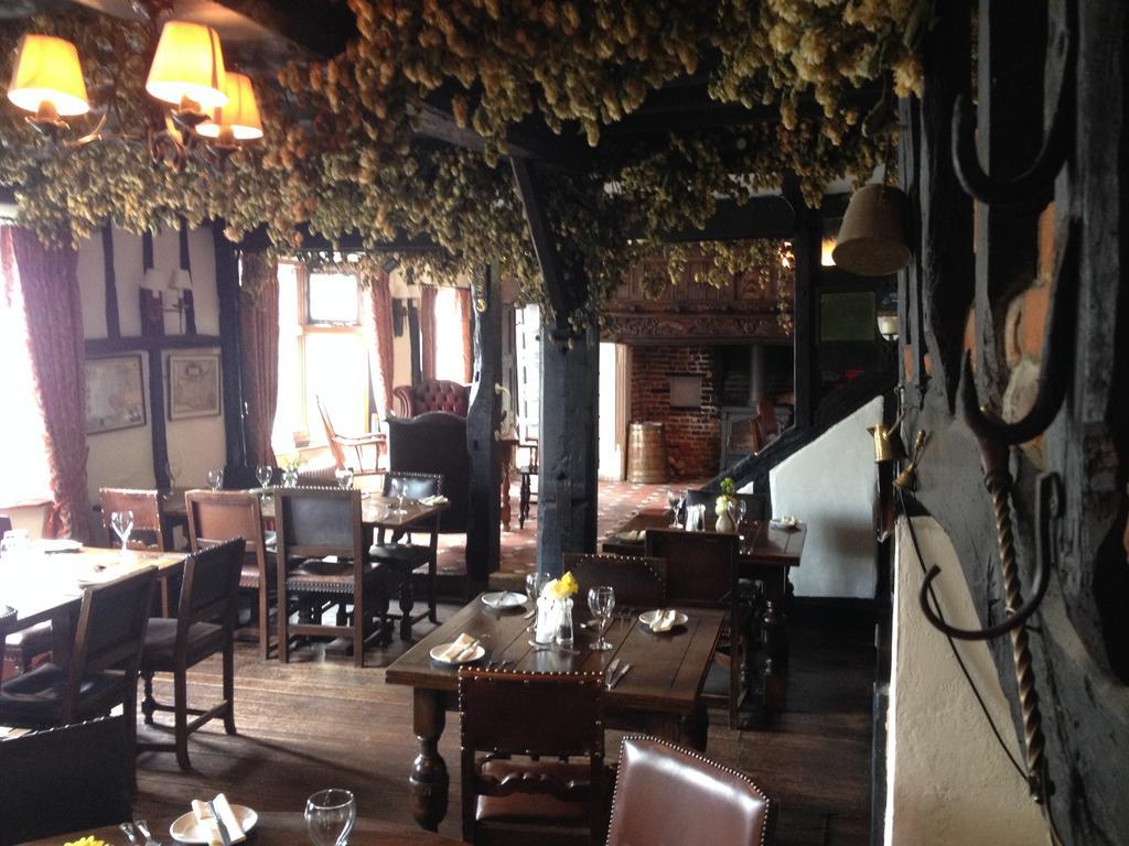 The Abbots Fireside - Channel Tunnel Elham Exterior photo